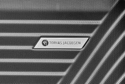 Tobias Jacobsen carryon sort